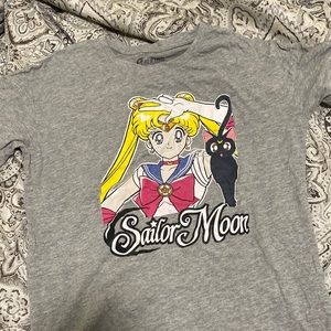 Sailor moon graphic tee